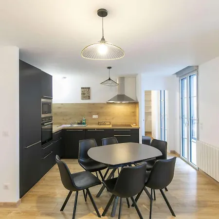 Grand Confort, 4-8 Pers, Centre Cauterets, Balcon, 500m Des Pistes - Fr-1-401-266 Lejlighed