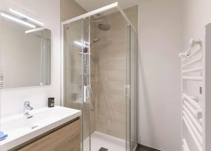 Grand Confort, 4-8 Pers, Centre Cauterets, Balcon, 500m Des Pistes - Fr-1-401-266 Cauterets